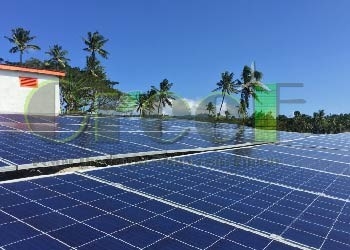Sistema solar off-grid com sistema de montagem no solo/teto e fonte de alimentação da cidade 5kw