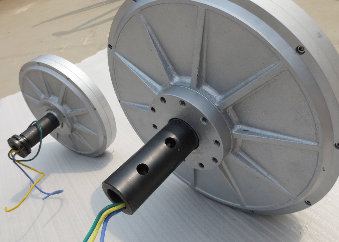 Torque do começo do alternador do ímã permanente de 3KW gerador de vento vertical do baixo RPM baixo
