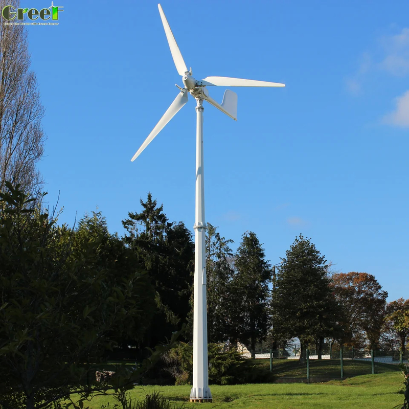 Turbina eólica com gerador de ímã AC permanente de três fases 5KW Alta eficiência de geração de energia