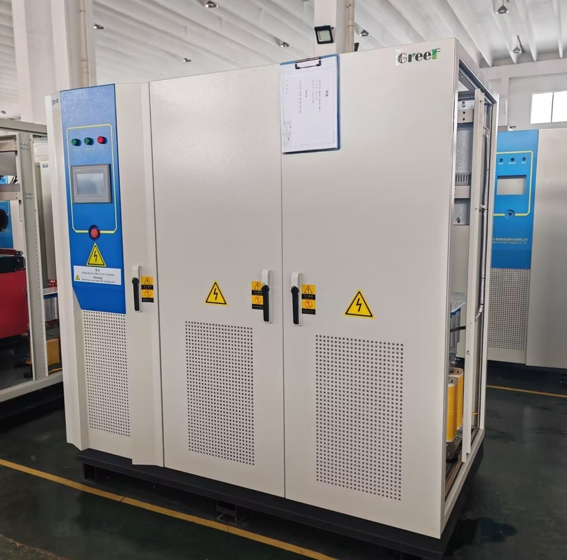 Na rede de inversor AC-AC 450-750V Voltagem de entrada e conversão de energia