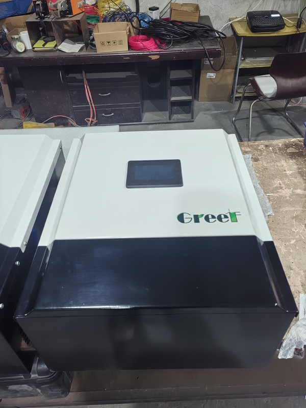 Maximizar a energia com o controlador off-grid Método PWM/MPPT e Proteção contra curto-circuito