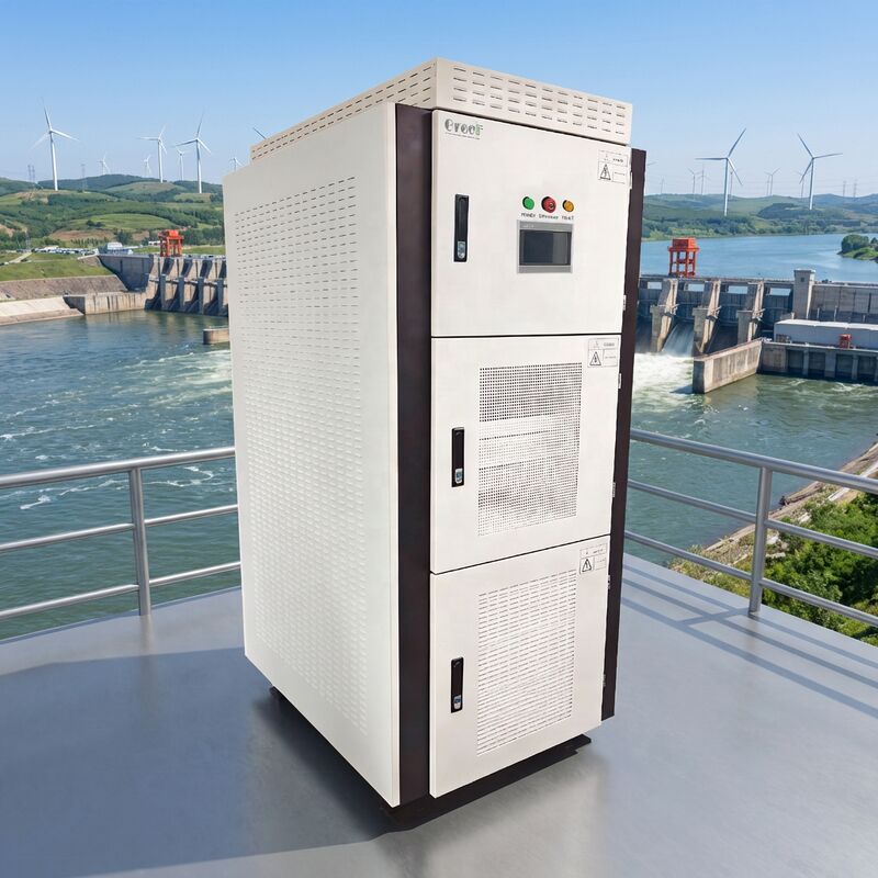 Controlador On-Grid com Tela LCD Touch Screen, Monitoramento de Falha de Terra e Faixa de Tensão de Entrada DC de 240-550V