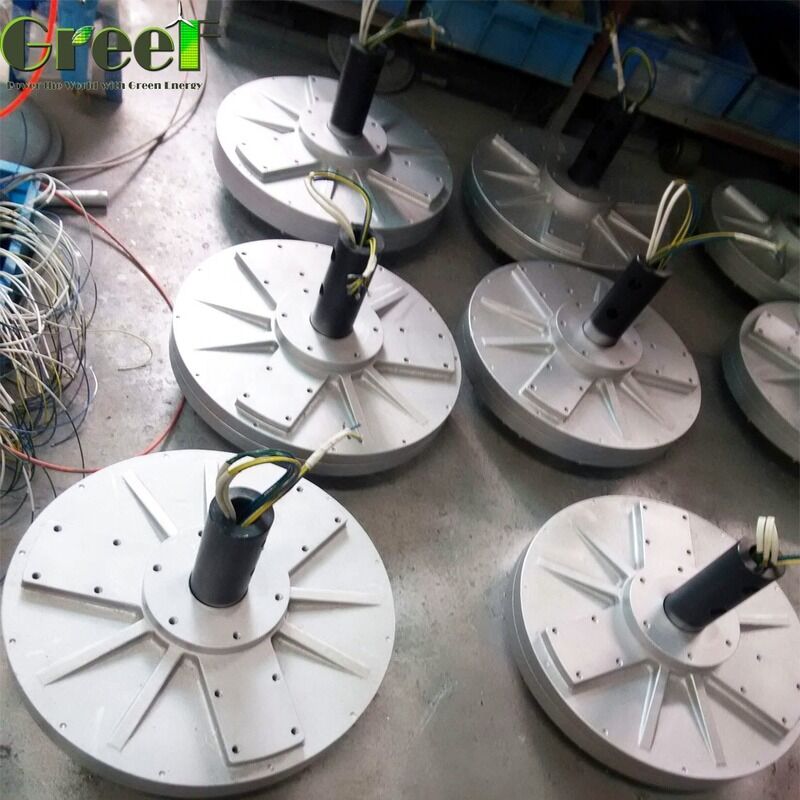 Velocidade nominal do rotor 60 rpm 700 rpm Gerador de ímã permanente sem núcleo Liga de alumínio projetada para geração de energia durável