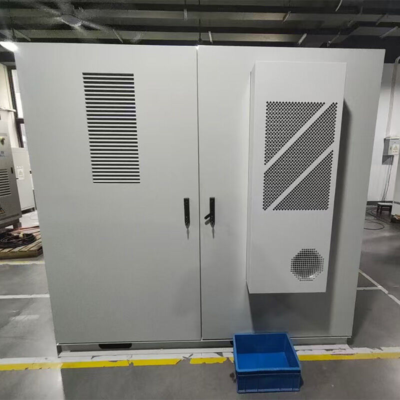 Armazenamento de energia Bateria de lítio com proteção contra curto-circuito de corrente contínua Design modular escalável e resfriamento de ar industrial